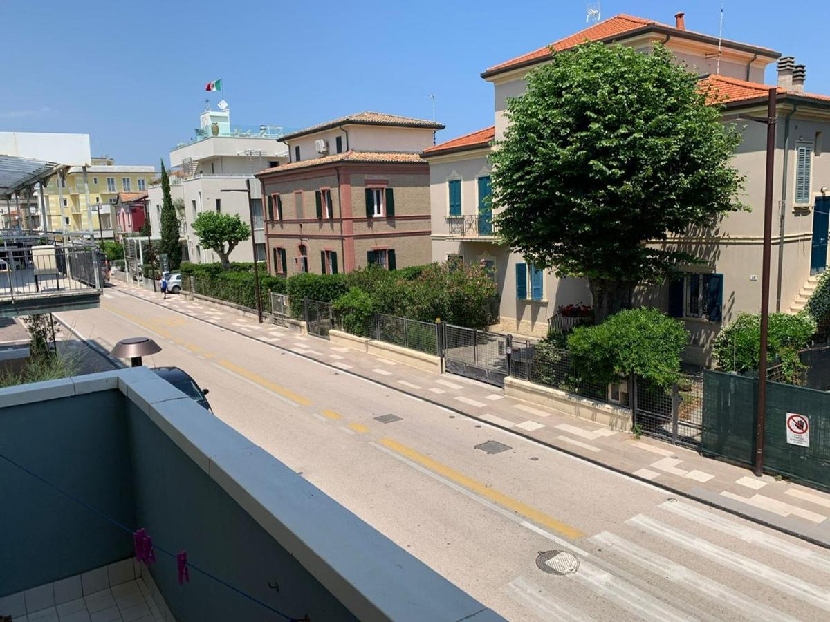 Hotel Estense Rimini Exterior foto